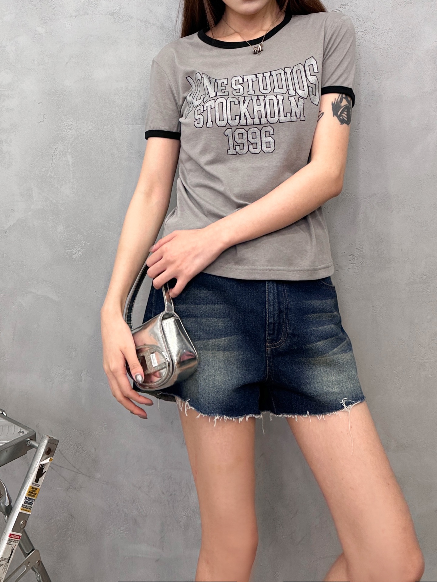Acne ｜ 新款短袖t，成衣洗水固色工艺，品牌最新字母印花，莱赛尔棉面料，撞色螺纹设计，尺码sml