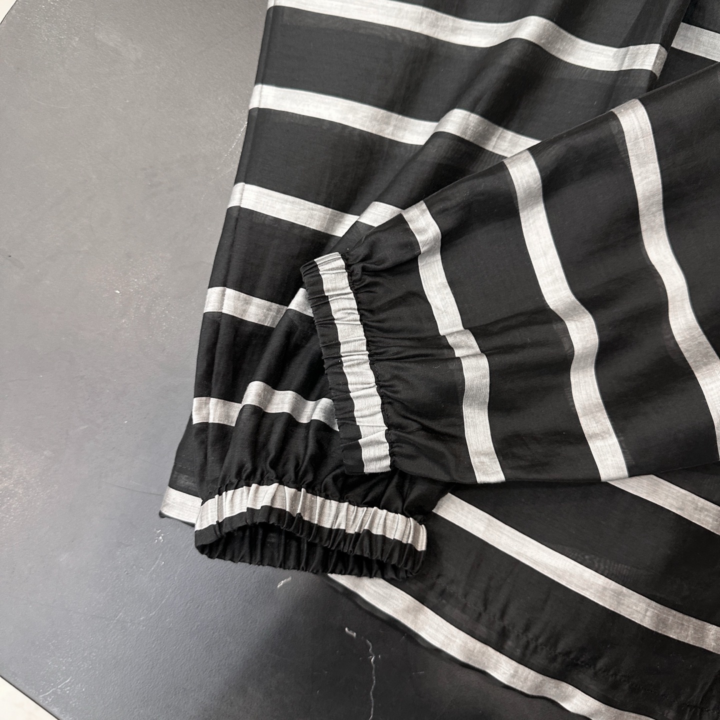 Acne ｜ 新款休闲罩衫，品牌经典印花标，韩国进口天丝色织条纹面料，时尚休闲，尺码sml