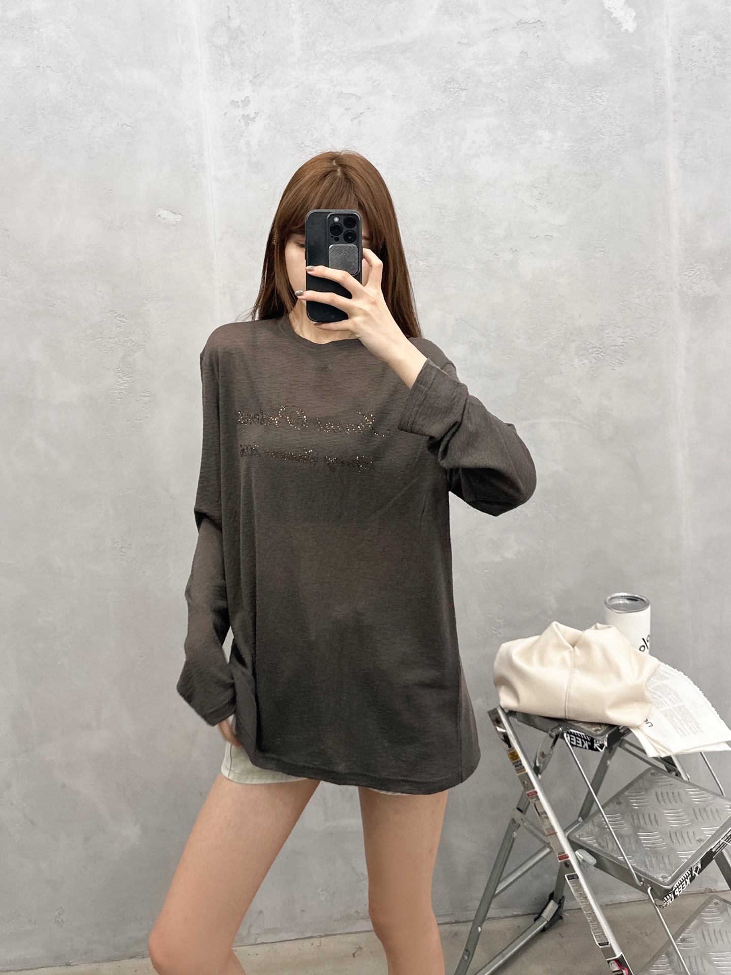 Acne ｜ 新款长袖罩衫，前后品牌经典字母烫钻工艺，进口天丝羊毛面料，休闲时尚，尺码sml