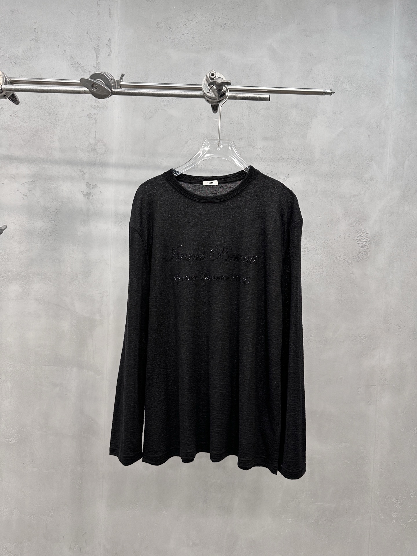 Acne ｜ 新款长袖罩衫，前后品牌经典字母烫钻工艺，进口天丝羊毛面料，休闲时尚，尺码sml