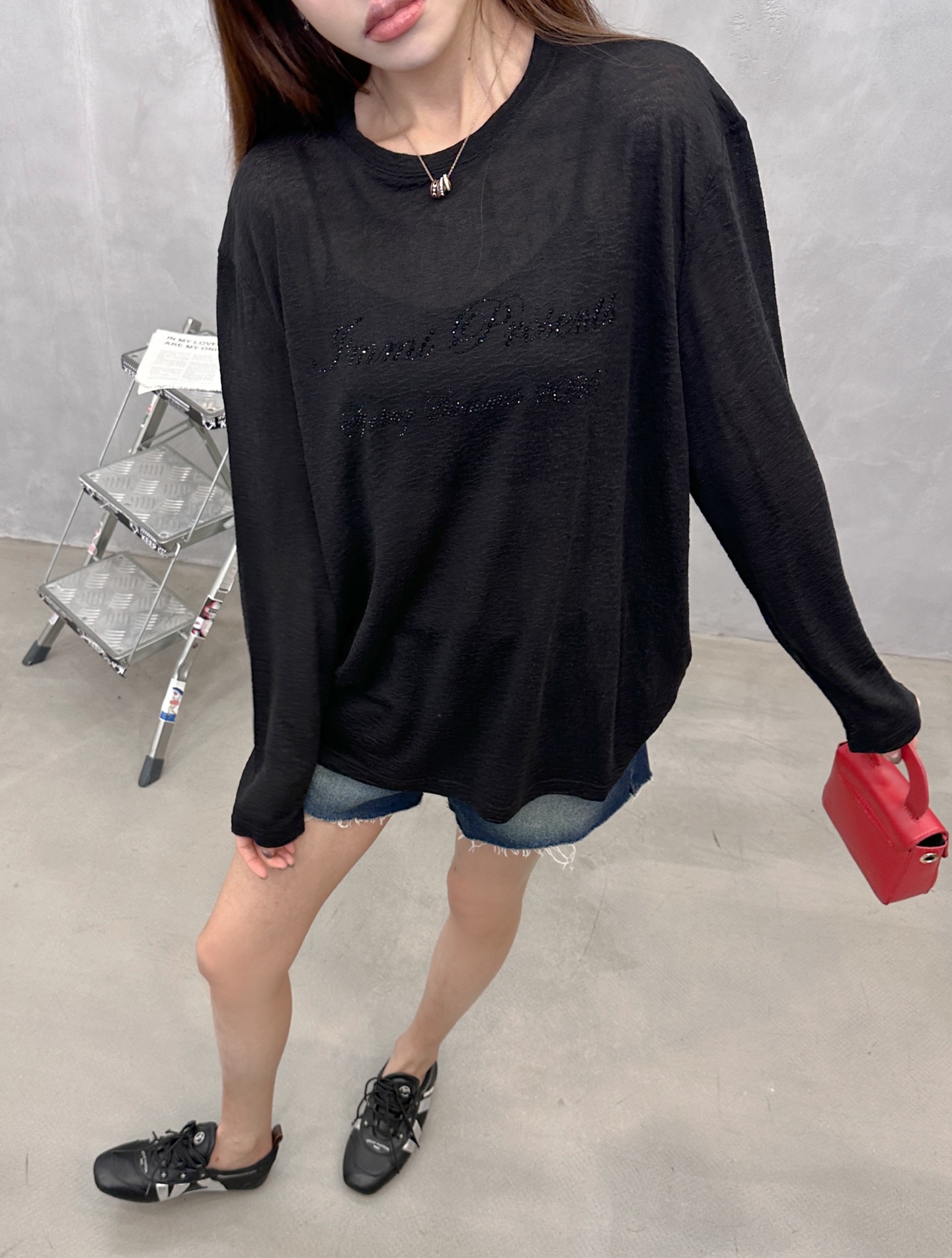 Acne ｜ 新款长袖罩衫，前后品牌经典字母烫钻工艺，进口天丝羊毛面料，休闲时尚，尺码sml