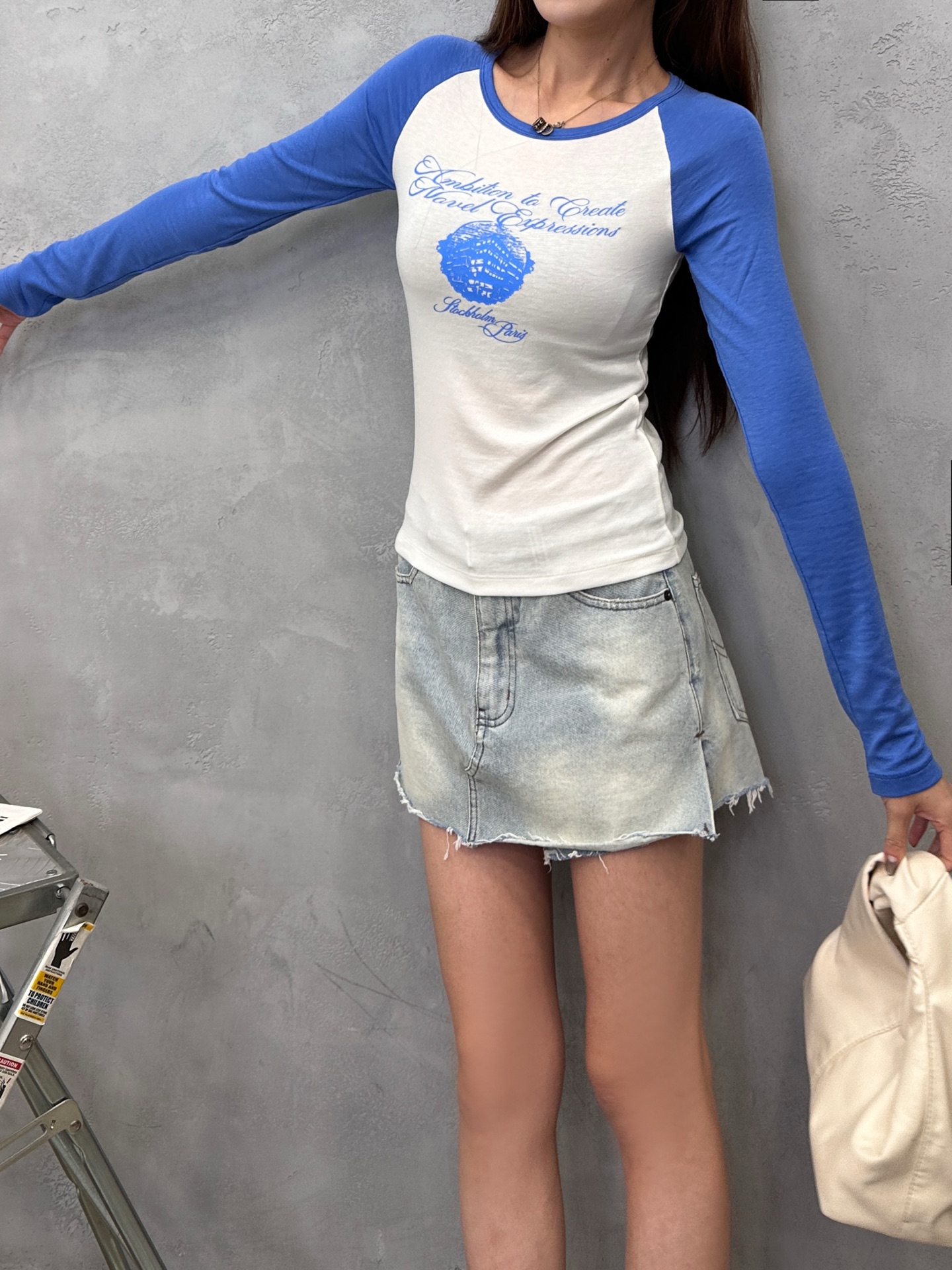 Acne ｜ 新款长袖打底，品牌最新印花内容，成衣洗水固色工艺，进口莱赛尔羊毛面料撞色款式，休闲时尚，尺