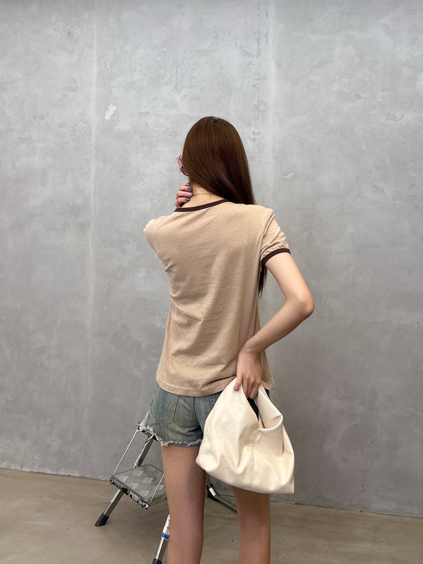 Acne ｜ 新款短袖t，品牌最新烫银印花内容，撞色螺纹款式设计，休闲时尚，尺码sml