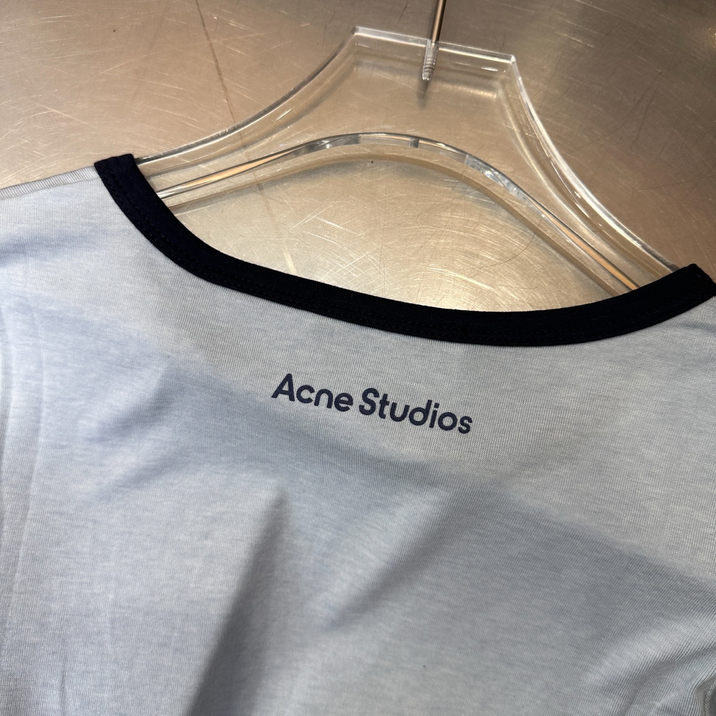 Acne ｜ 新款短袖t，品牌经典前后印花工艺，成衣洗水固色工艺，进口莱赛尔羊毛面料，撞色螺纹款式设计，