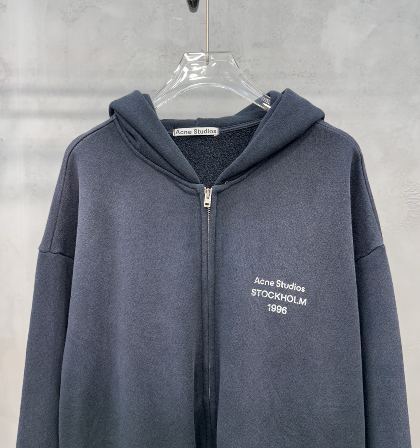 Acne ｜ 新款卫衣开衫，成衣洗水喷色加前后印花工艺，时尚休闲，尺码sml