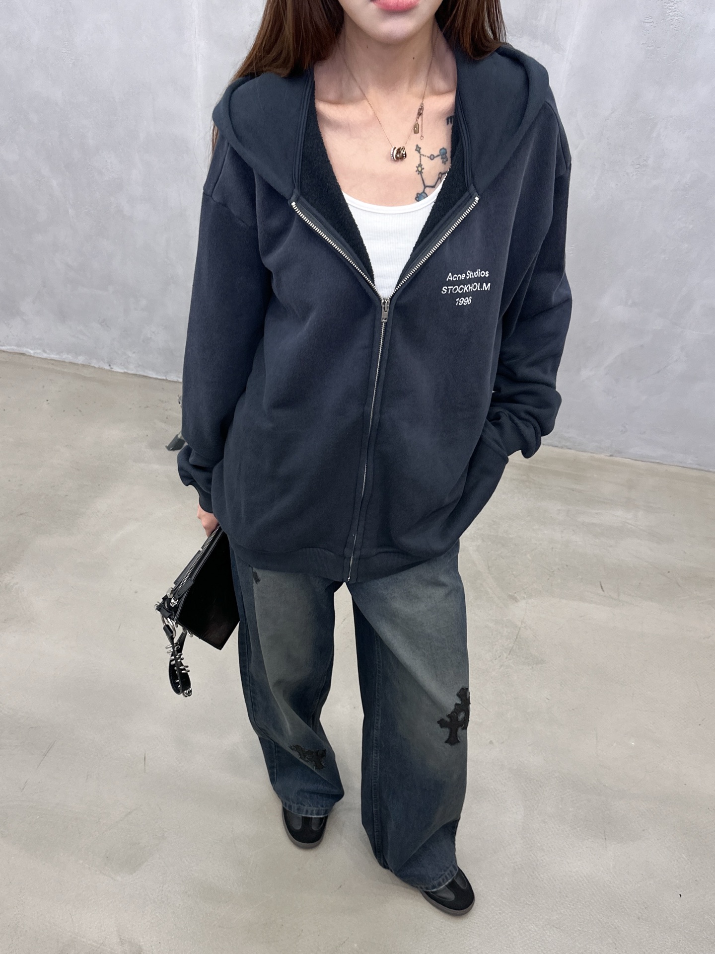 Acne ｜ 新款卫衣开衫，成衣洗水喷色加前后印花工艺，时尚休闲，尺码sml