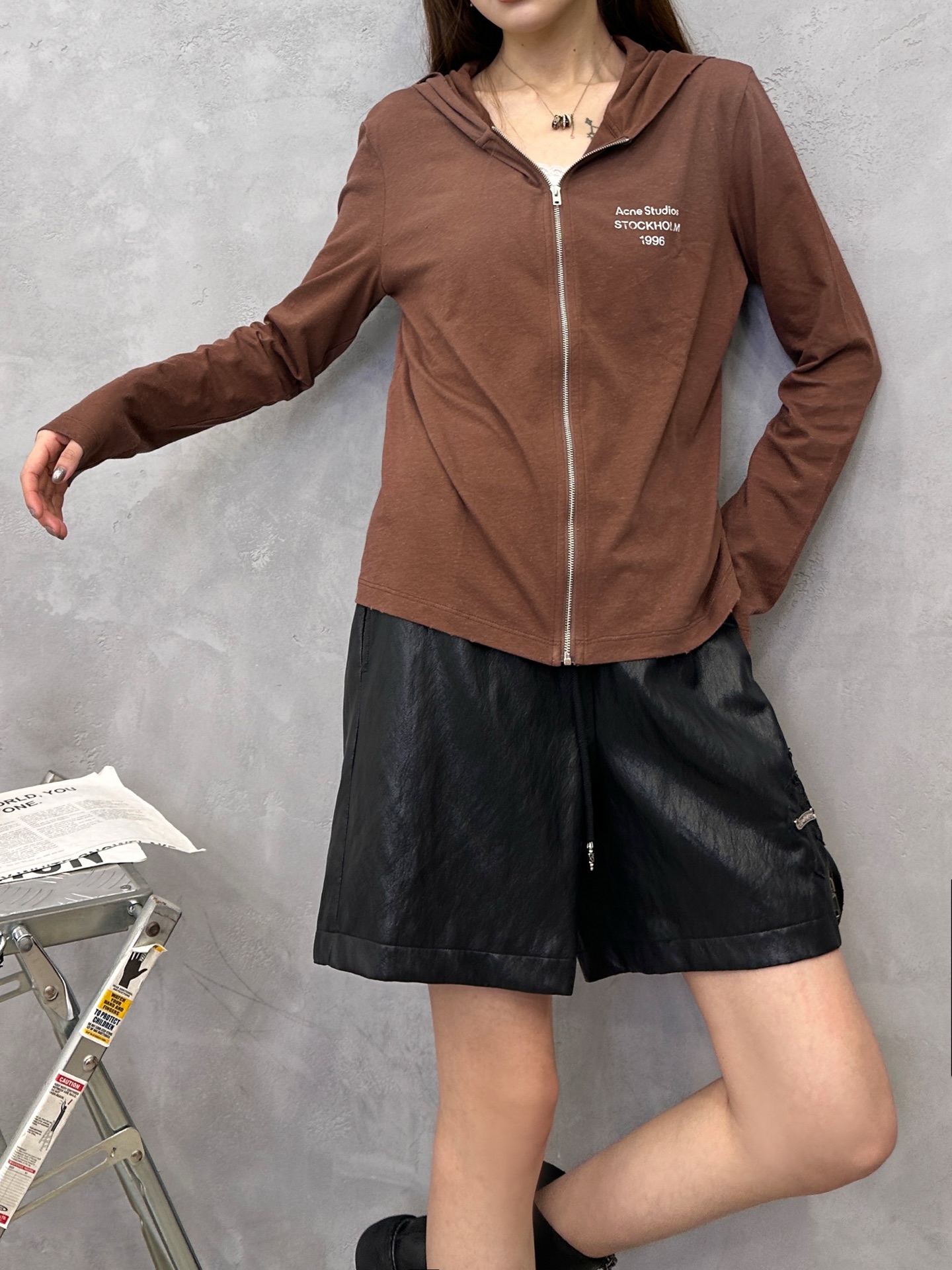 Acne ｜ 新款卫衣开衫，品牌经典印花加成衣洗水吊磨喷色工艺，进口亚麻棉面料，休闲时尚，尺码sml