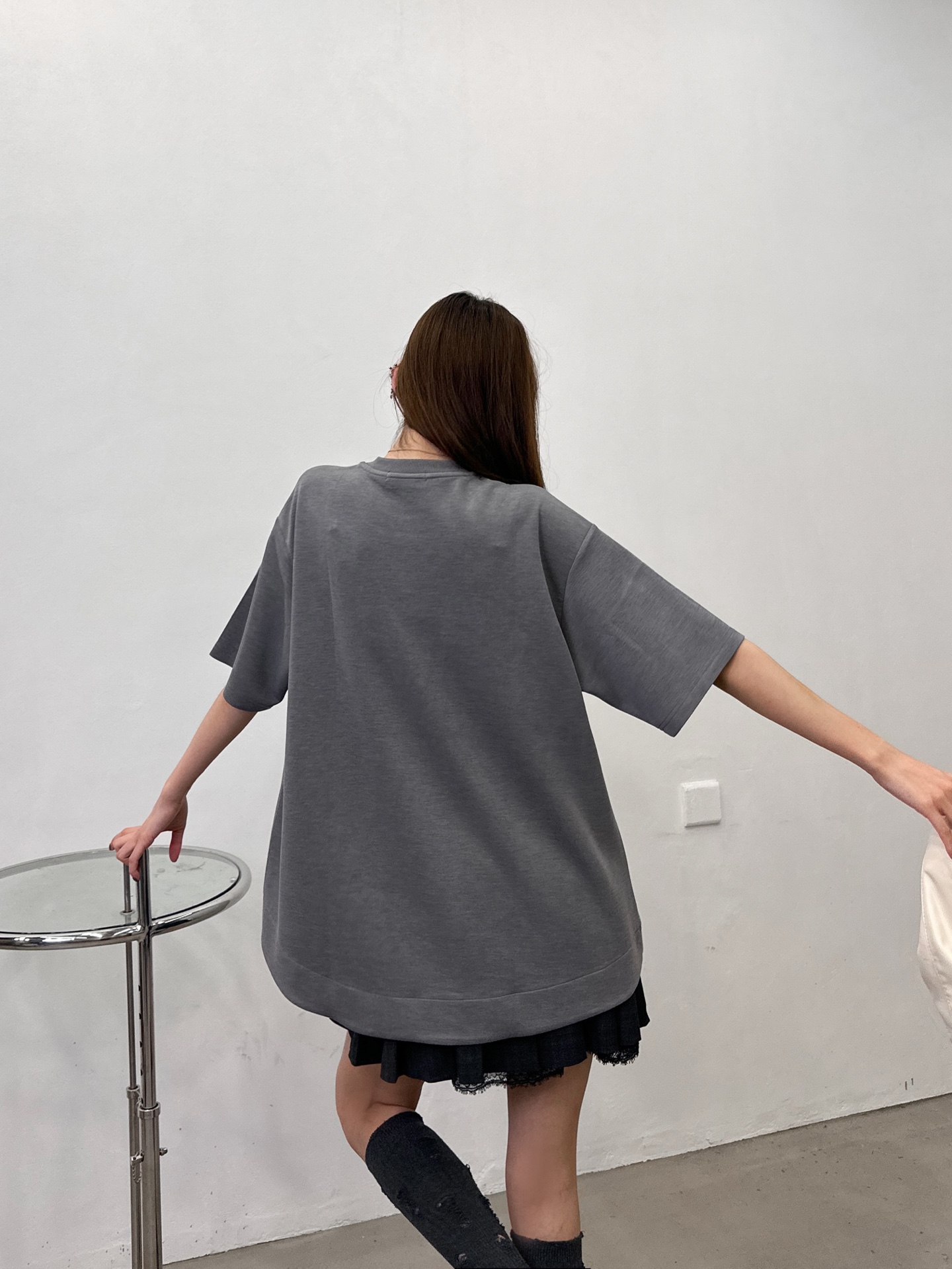 P家 ｜ 新款短袖，品牌经典刺绣三角标工艺，莫代尔空气层面料，时尚休闲，尺码sml