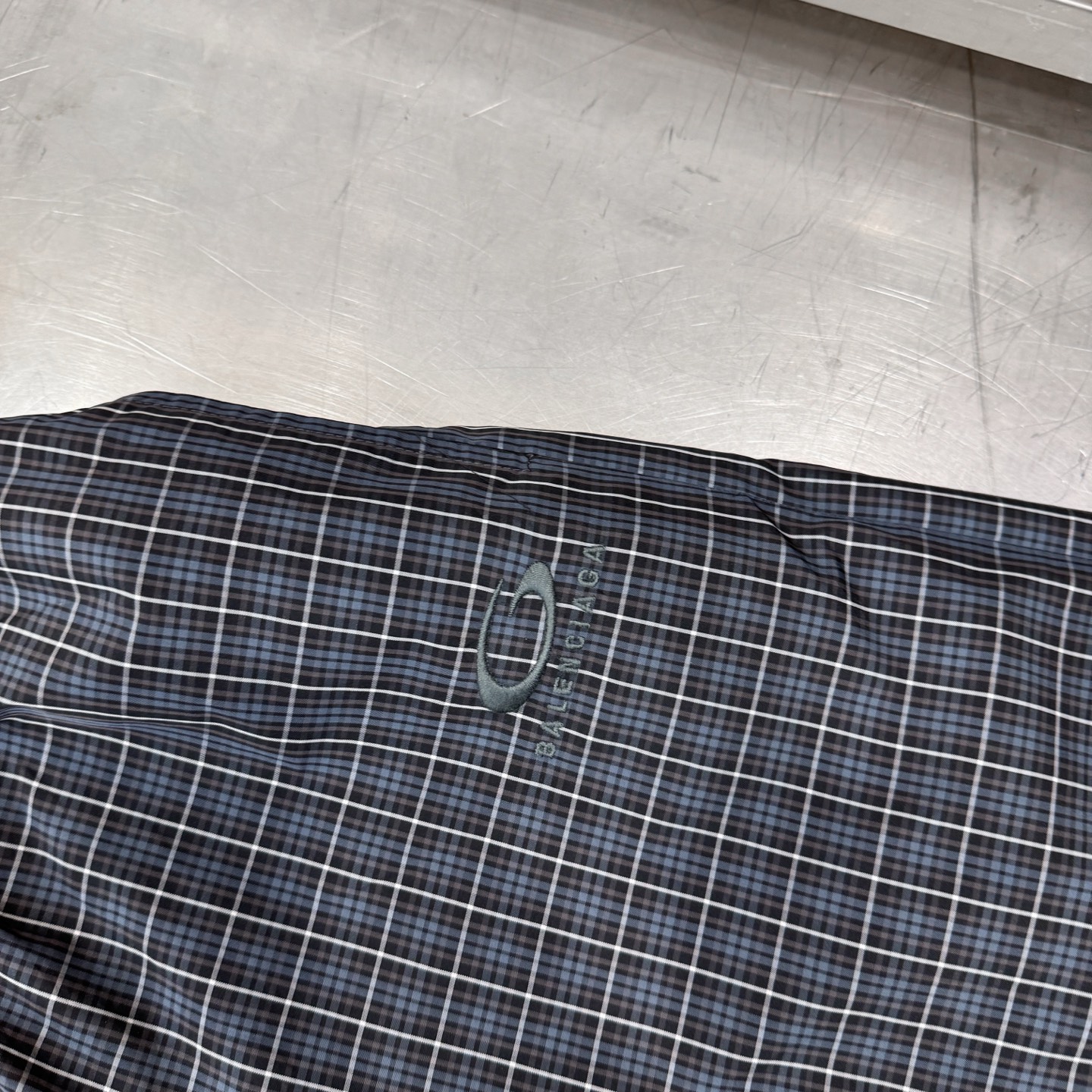 巴黎 ｜ 新款休闲裤，品牌经典刺绣标，成衣洗水加软工艺，色织格纹面料，休闲时尚，尺码sml