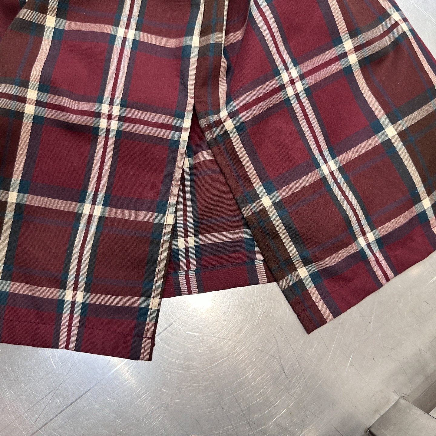 巴黎 ｜ 新款休闲半裙，品牌经典刺绣标，成衣洗水喷色工艺，全棉色织格纹面料，时尚休闲，尺码sml