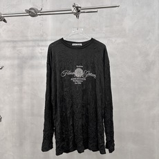 Acne | 新款长袖t,成衣洗水压褶加植绒印花工艺,莱赛尔混纺面料,时尚休闲,尺码sml Acne | 新款长袖t,成衣洗水压褶加植绒印花工艺,莱赛尔混纺面料,时尚休闲,尺码sml