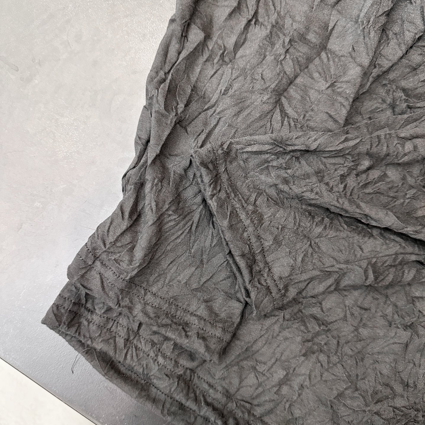 Acne ｜ 新款长袖t，成衣洗水压褶加植绒印花工艺，莱赛尔混纺面料，时尚休闲，尺码sml