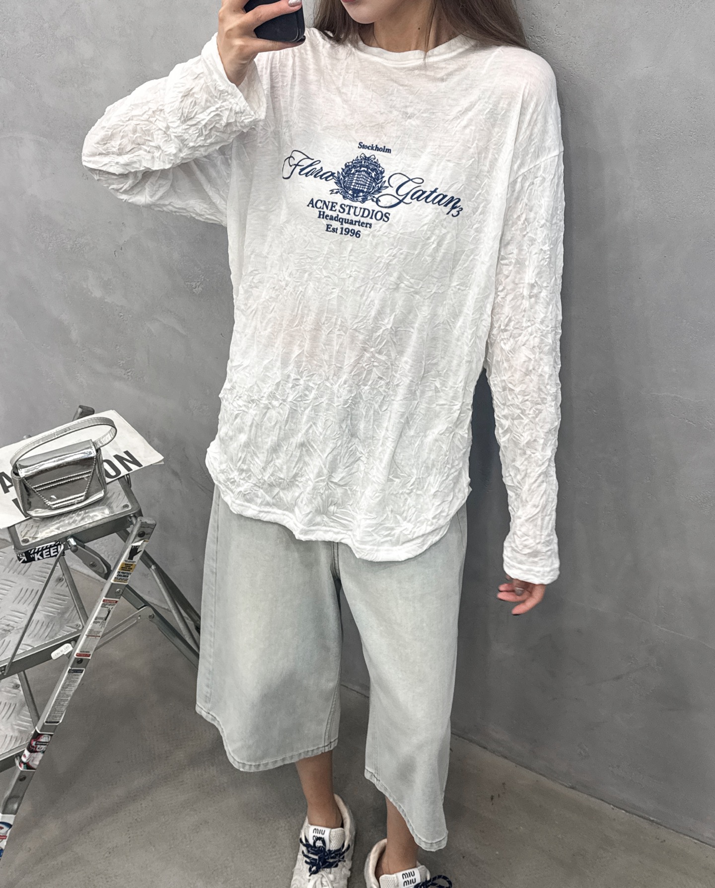Acne ｜ 新款长袖t，成衣洗水压褶加植绒印花工艺，莱赛尔混纺面料，时尚休闲，尺码sml