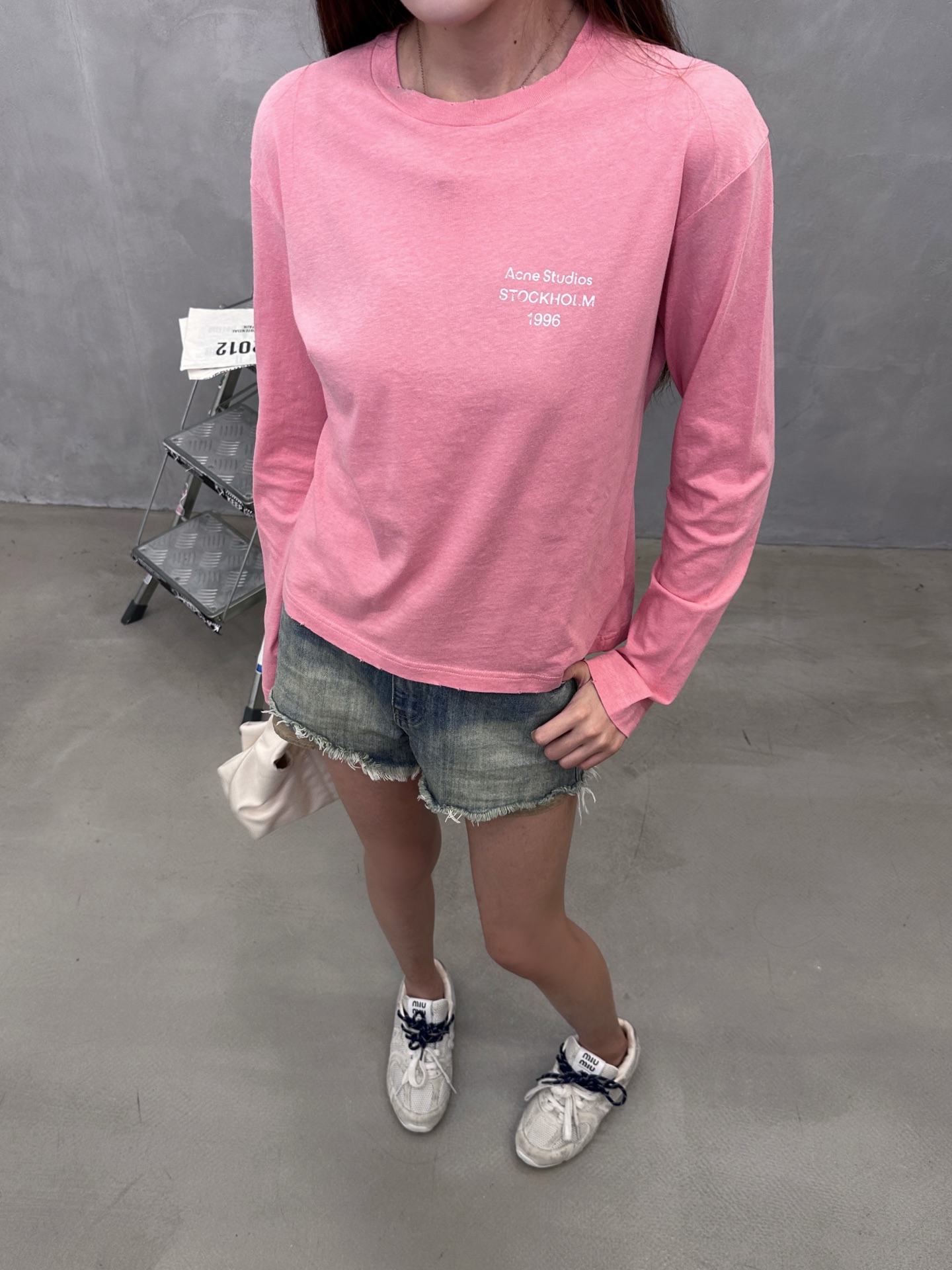 Acne ｜ 新款长袖打底，成衣洗水喷色印花工艺，日本进口亚麻棉面料，休闲时尚，尺码sml