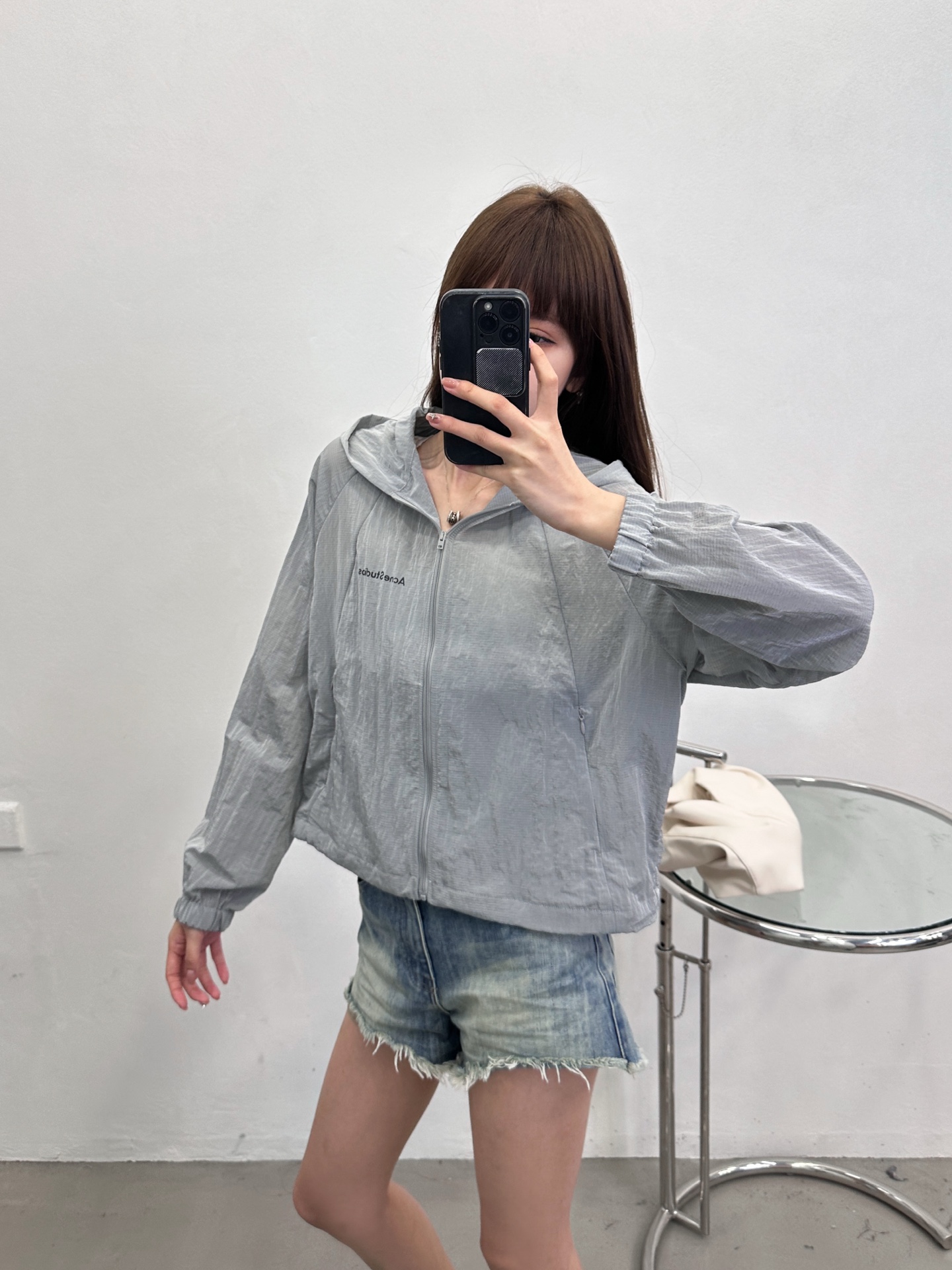 Acne ｜ 新款休闲上衣，品牌经典厚版印花标，拼接结构款式设计，休闲时尚，尺码sml