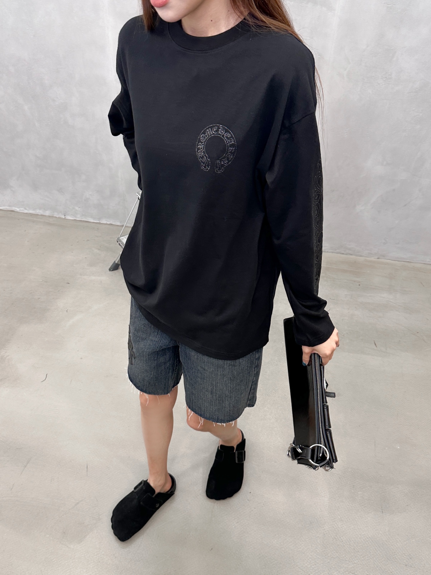 克罗心 ｜ 新款长袖t，成衣洗水加全身6处闪粉印花工艺，时尚休闲，尺码sml