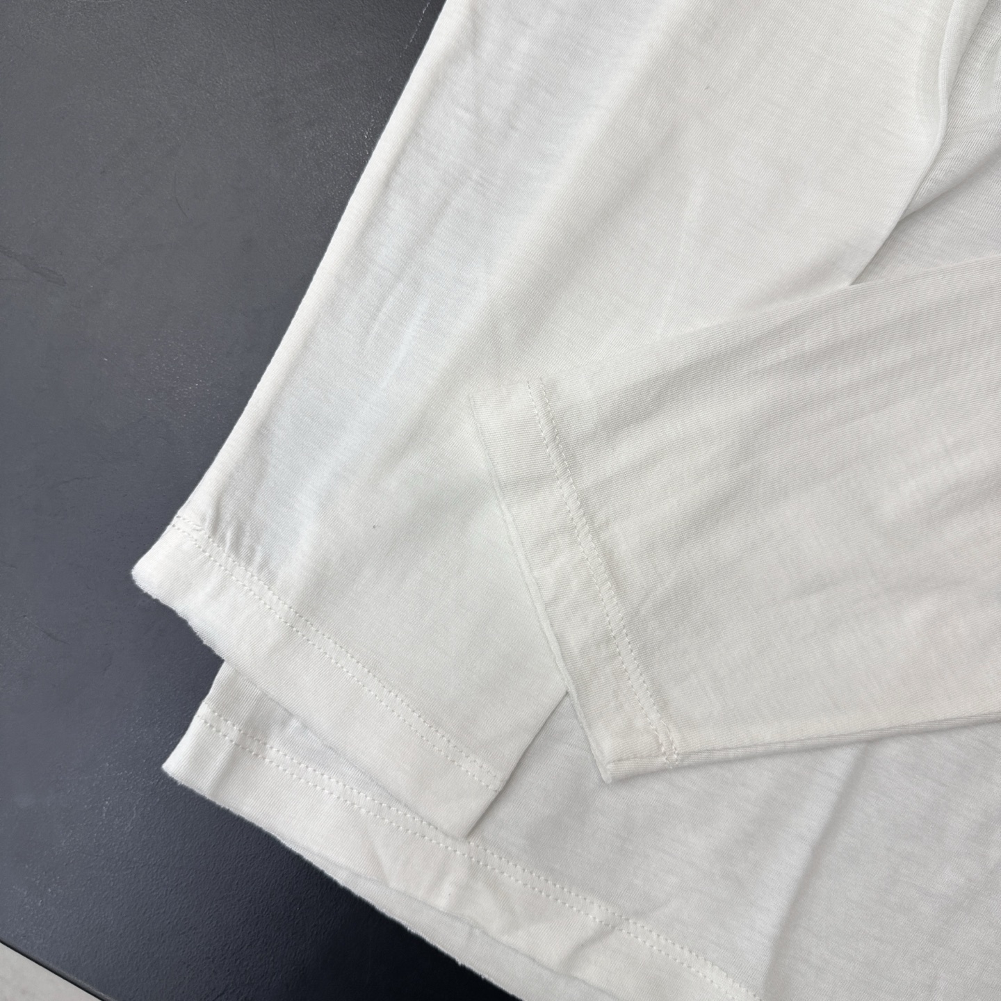 Acne ｜ 新款长袖打底，品牌经典厚版印花标，日本进口天丝羊毛面料，高级时尚，尺码sml