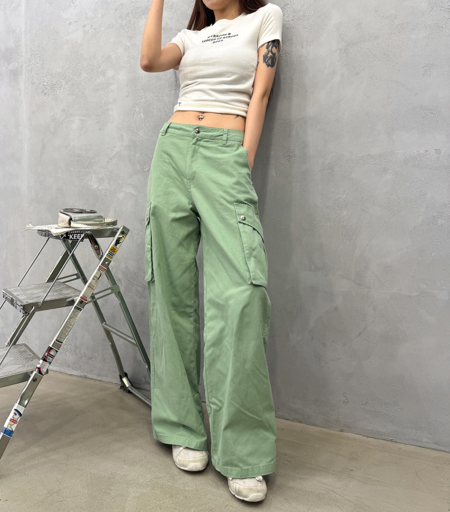 克罗心 ｜ 新款休闲工装裤，品牌经典五金配饰，成衣洗水工艺，时尚休闲，尺码sml