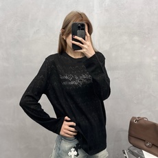 Acne | 新款长袖罩衫,品牌经典字母烫钻,羊毛提花面料,休闲时尚,尺码sml Acne | 新款长袖罩衫,品牌经典字母烫钻,羊毛提花面料,休闲时尚,尺码sml