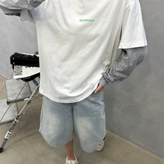 巴黎 | 新款长袖t,成衣洗水吊磨刺绣工艺,假两件款式设计,休闲时尚,尺码sml 巴黎 | 新款长袖t,成衣洗水吊磨刺绣工艺,假两件款式设计,休闲时尚,尺码sml