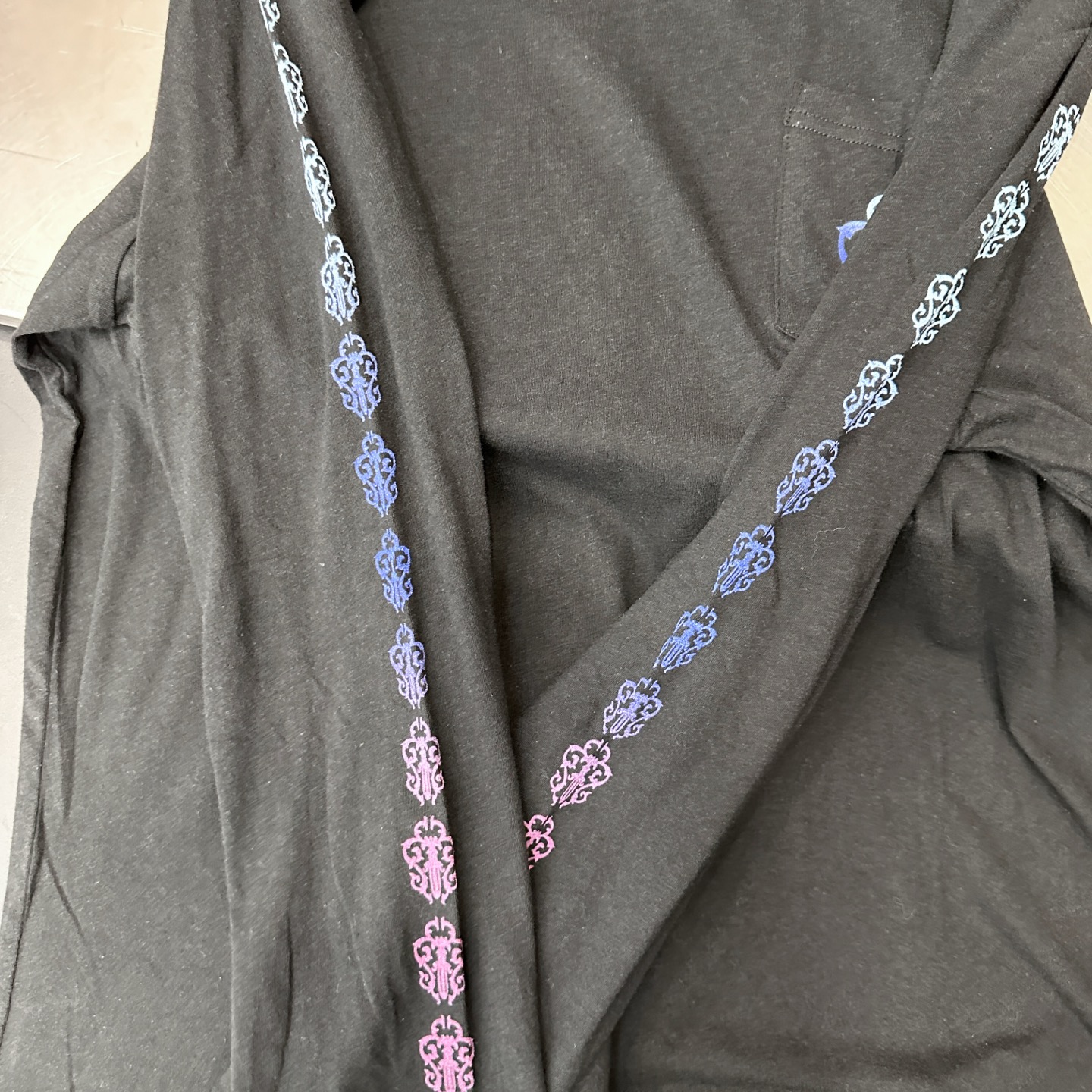克罗心 ｜ 新款长袖t，成衣洗水加5处数码直喷印花工艺，休闲时尚，尺码sml