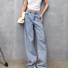 Alexander wang|新款长裤,纯棉牛仔面布,整身重工高温烫钻工艺,高腰版型遮肉显腿长,锥形设计修饰腿型,整身重 Alexander wang|新款长裤,纯棉牛仔面布,整身重工高温烫钻工艺,高腰版型遮肉显腿长,锥形设计修饰腿型,整身重