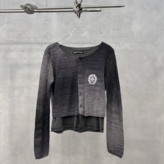 克罗心 | 新款毛织开衫,成衣洗水加印花工艺,针织毛织拼接假两件款式设计,时尚休闲,尺码sml 克罗心 | 新款毛织开衫,成衣洗水加印花工艺,针织毛织拼接假两件款式设计,时尚休闲,尺码sml