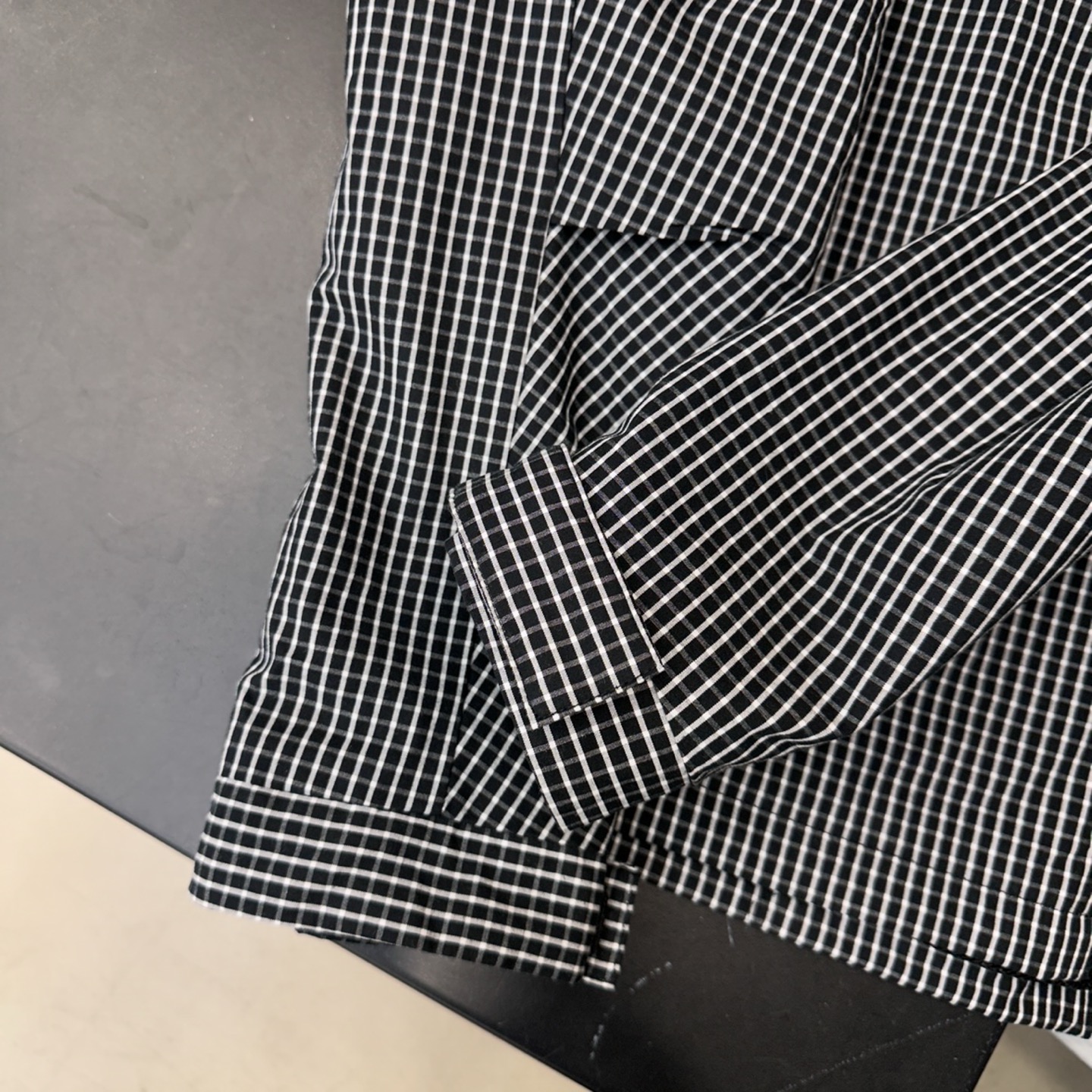 Acne ｜ 新款风衣外套，品牌经典刺绣标，双层款式结构设计，色织格纹面料，时尚休闲，尺码sml