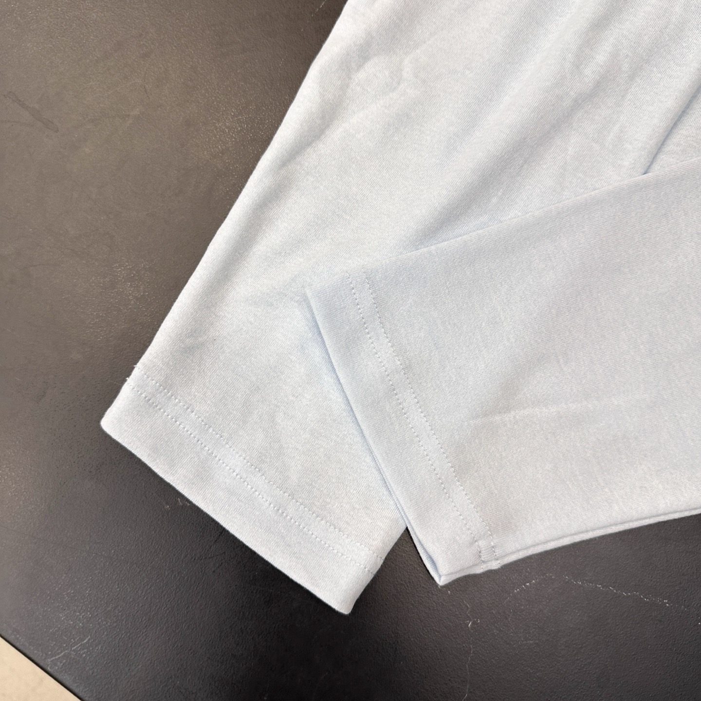 P家 ｜ 新款长袖打底，品牌经典刺绣标，进口强粘棉面料，休闲时尚，尺码sml