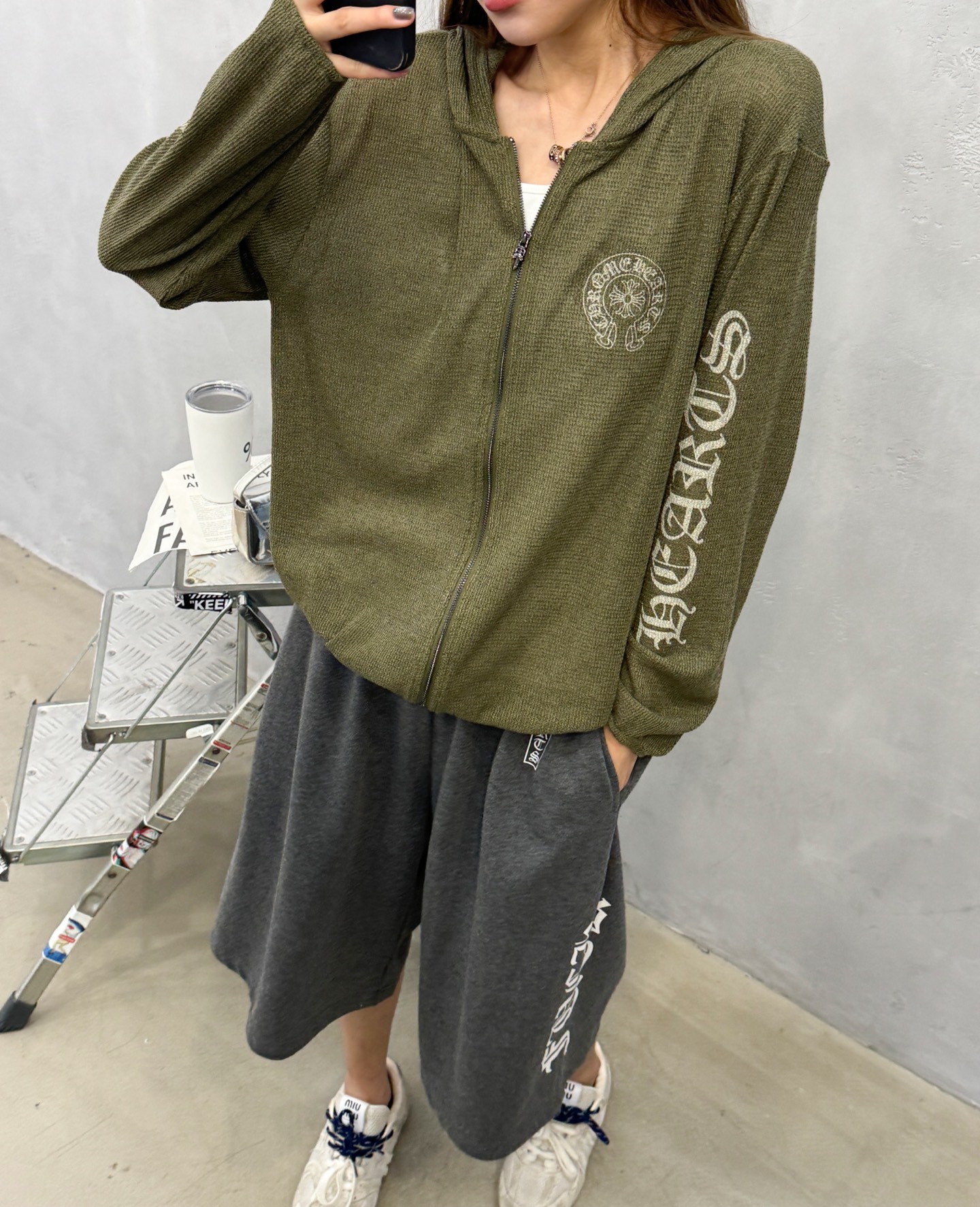 克罗心 ｜ 新款卫衣开衫，成衣洗水加多处印花工艺，特殊混纺面料，休闲时尚，男女同款，尺码sml