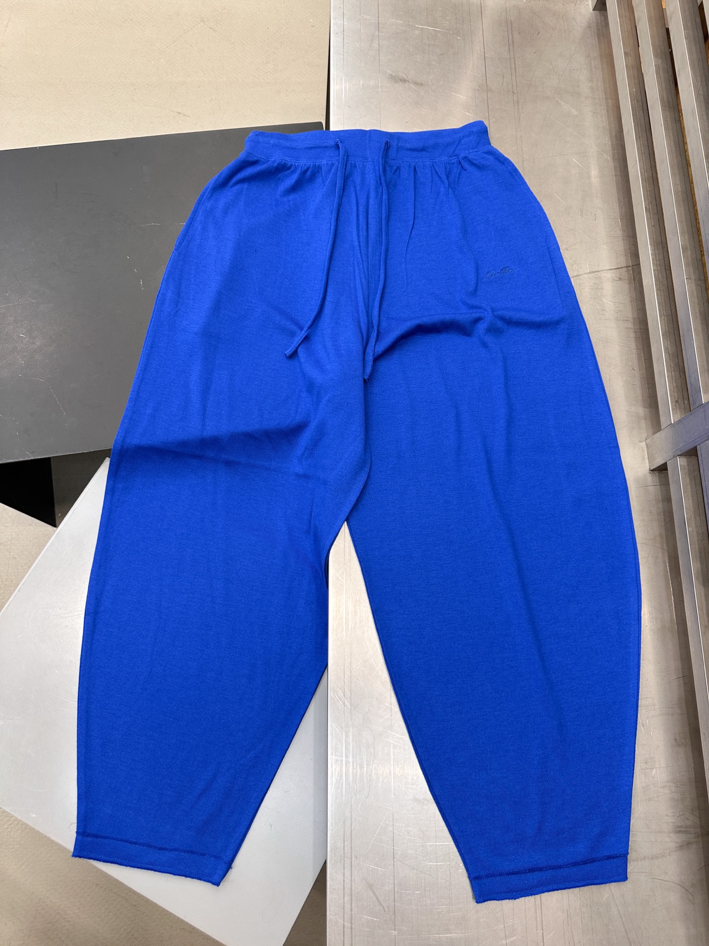 LP ｜ 新款休闲裤，品牌经典刺绣标，羊毛混纺面料，休闲时尚，尺码sml