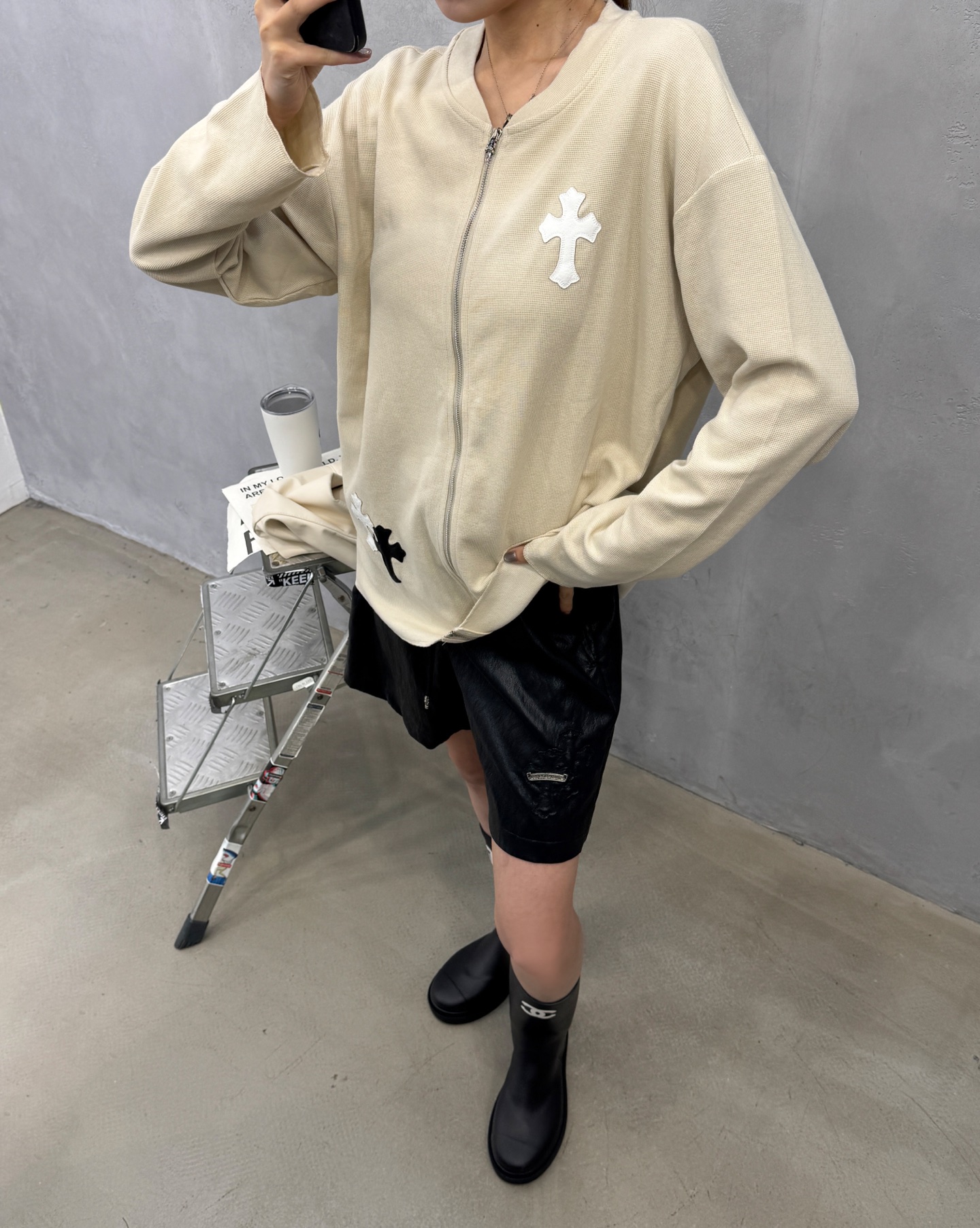 克罗心 ｜ 新款休闲开衫，成衣洗水加手工切皮刺绣十字标工艺，时尚休闲，男女同款，尺码sml