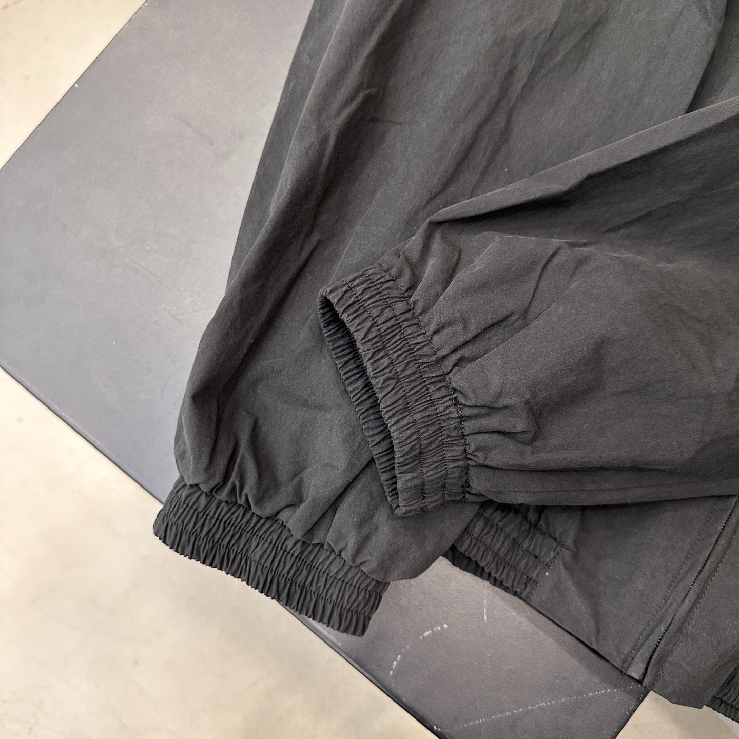 Acne ｜ 新款风衣外套，成衣洗水加软工艺，前后立体胶印花工艺，双层款式结构，时尚休闲，尺码sml