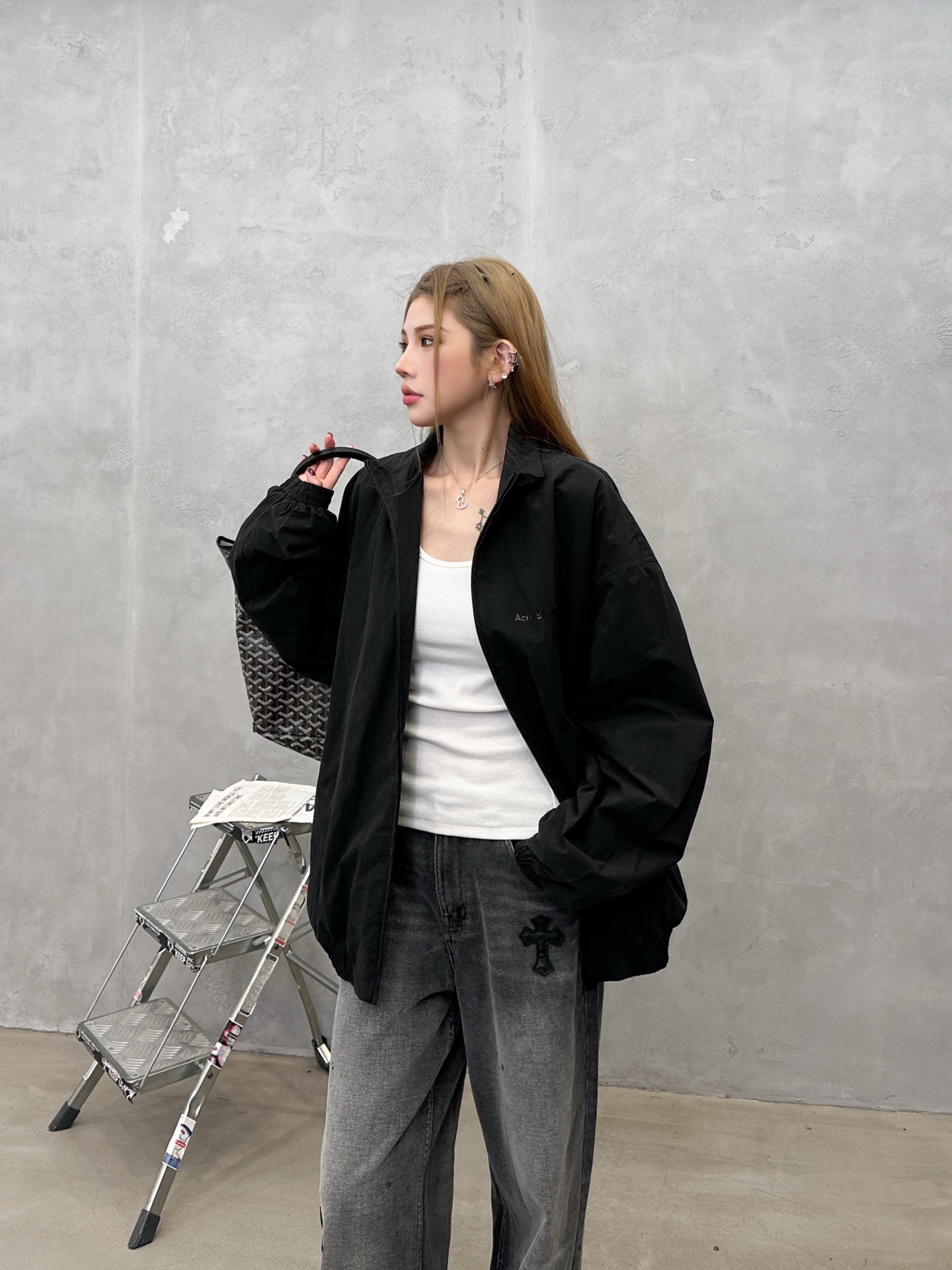 Acne ｜ 新款风衣外套，成衣洗水加软工艺，前后立体胶印花工艺，双层款式结构，时尚休闲，尺码sml