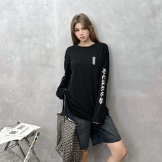 克罗心 | 新款长袖t,成衣洗水加5处烫银印花工艺,时尚休闲,男女同款,尺码sml 克罗心 | 新款长袖t,成衣洗水加5处烫银印花工艺,时尚休闲,男女同款,尺码sml