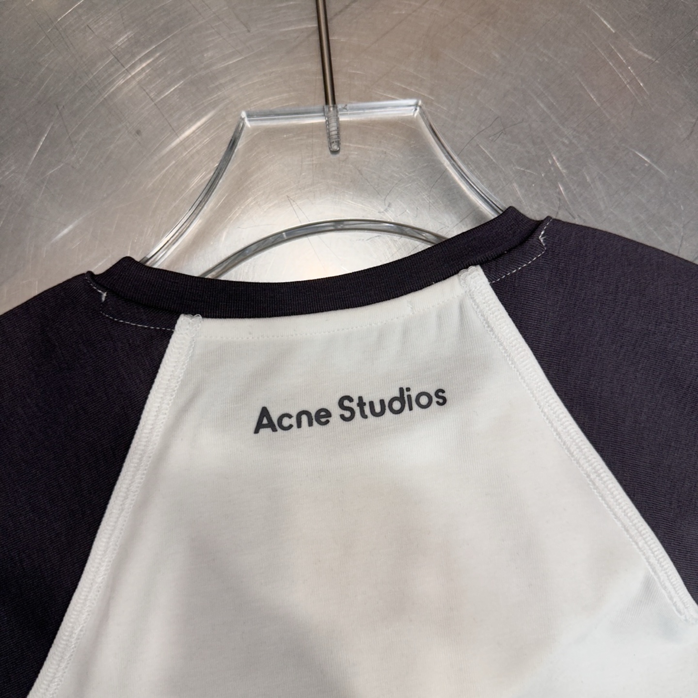 Acne ｜ 新款无袖t，成衣洗水固色工艺，羊毛莫代尔混纺面料，插肩袖撞色款式设计，时尚休闲，尺码sml