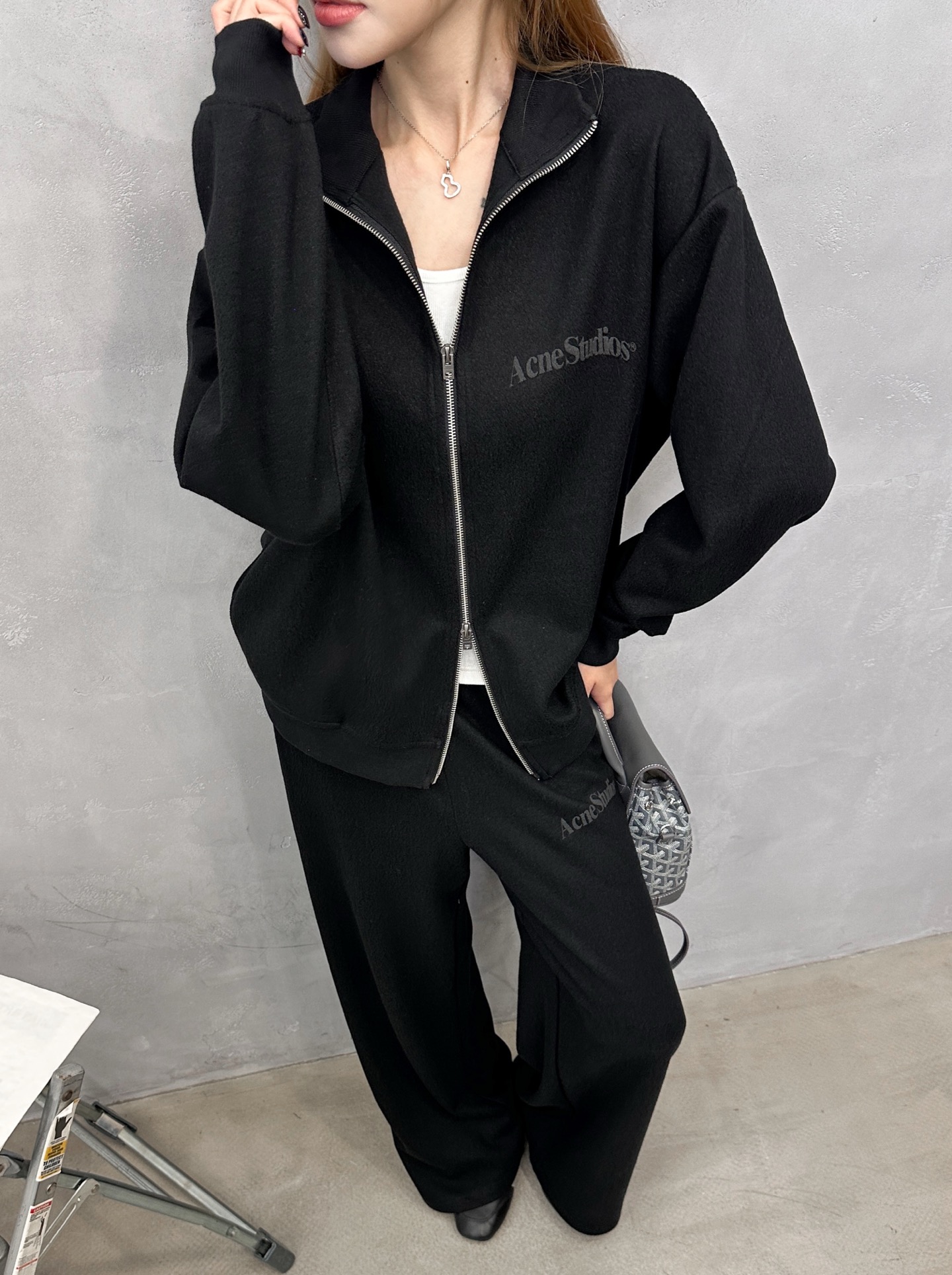 Acne ｜ 新款休闲裤，品牌经典发泡印花标，进口羊毛桑蚕丝混纺面料，时尚休闲，尺码sml