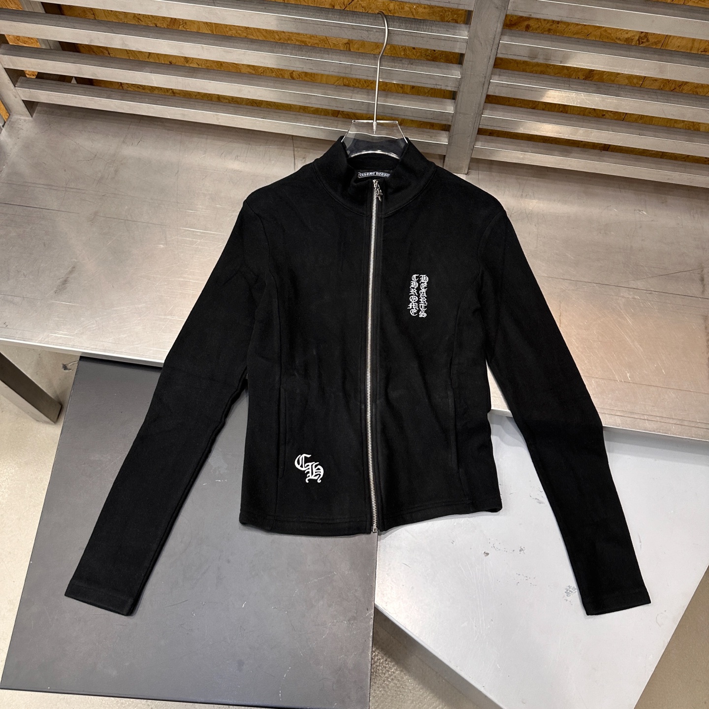 克**  ｜  新款保暖开衫，品牌经典刺绣标，高密超细摇粒绒面料，舒适保暖，尺码sml