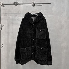 克** | 新款休闲外套,品牌经典五金配饰,进口环保仿羊羔毛面料,双层款式设计,时尚休闲,尺码sml 克** | 新款休闲外套,品牌经典五金配饰,进口环保仿羊羔毛面料,双层款式设计,时尚休闲,尺码sml