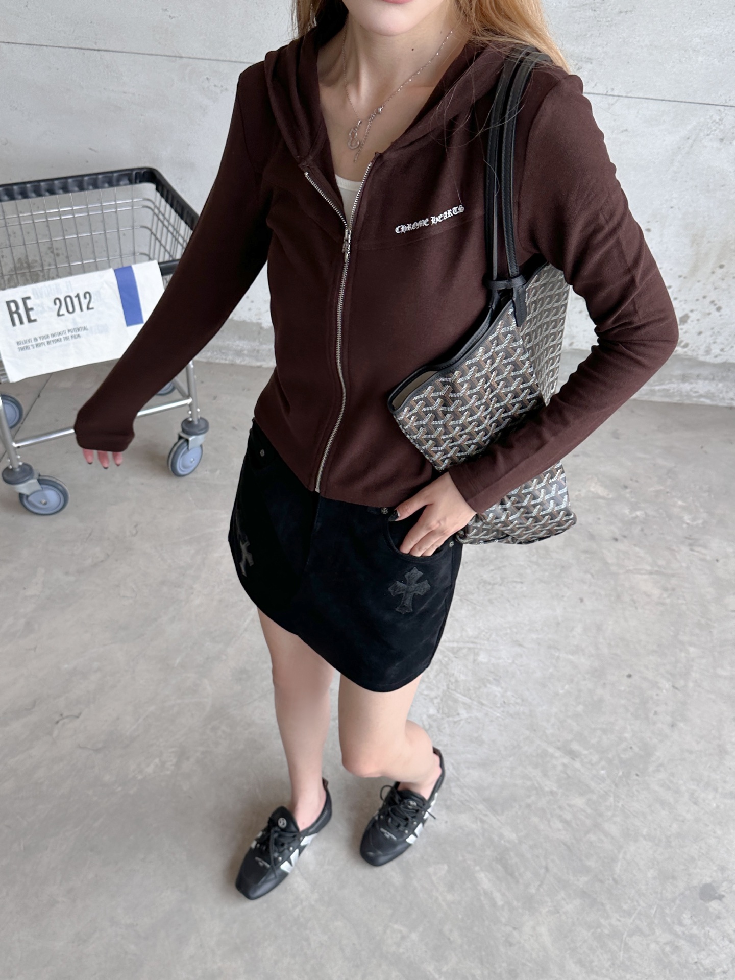 克**  ｜  新款休闲开衫，品牌经典前后印花标，人棉混纺保暖面料，时尚休闲，尺码sml