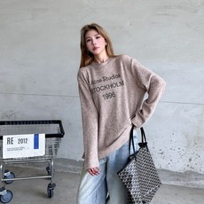 Ac** | 新款长袖打底,成衣洗水加品牌经典印花标,羊毛混纺提花面料,时尚休闲,尺码sml Ac** | 新款长袖打底,成衣洗水加品牌经典印花标,羊毛混纺提花面料,时尚休闲,尺码sml