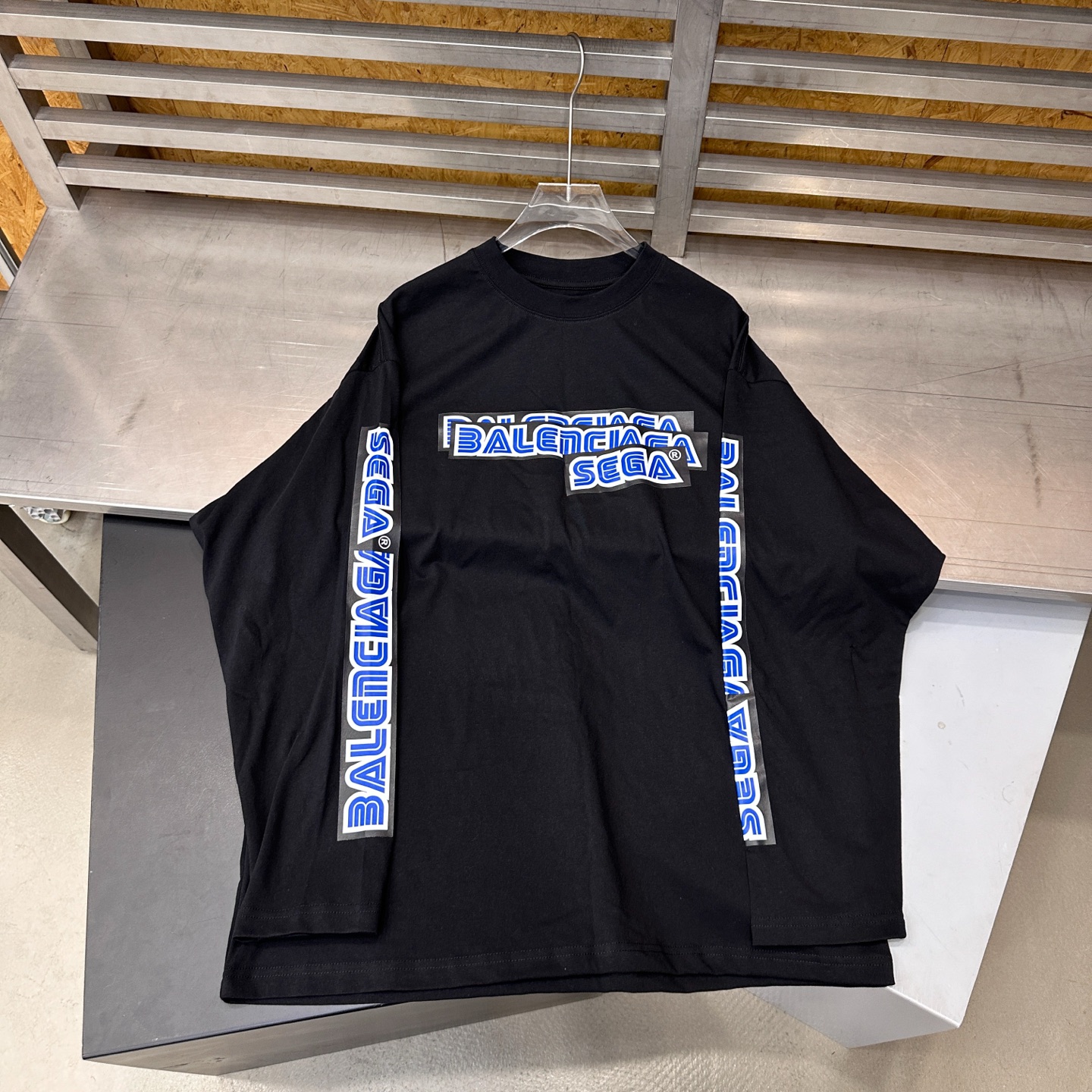 巴*  ｜  新款长袖t，成衣洗水加贴胶印花工艺，sega联名系列，休闲时尚，男女同款，尺码sml