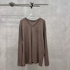 克罗** | 新款长袖打底,日本进口羊毛桑蚕丝混纺保暖面料,品牌经典前后烫钻工艺,休闲时尚,尺码sml 克罗** | 新款长袖打底,日本进口羊毛桑蚕丝混纺保暖面料,品牌经典前后烫钻工艺,休闲时尚,尺码sml