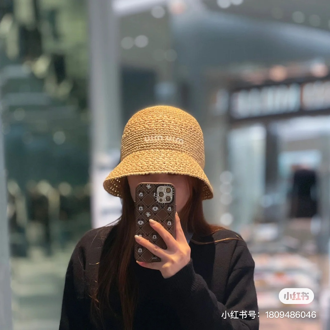 NO:194334,MiU MiU MiU new Rafi straw hat, hand-cropped fisherman hat, foldable, custom-made counter version, finally arrived, head circumference 67cm hat, fisherman hat, baseball hat, knit hat, hat, miumiu, espadrilles, hats19860909MiU MiU缪缪新款拉菲草帽,手工钩织渔夫帽,可折叠,专柜买版定制,终于到货啦,头围67cm帽子渔夫帽棒球帽针织帽,帽子,miumiu,espadrilles,hats,hat