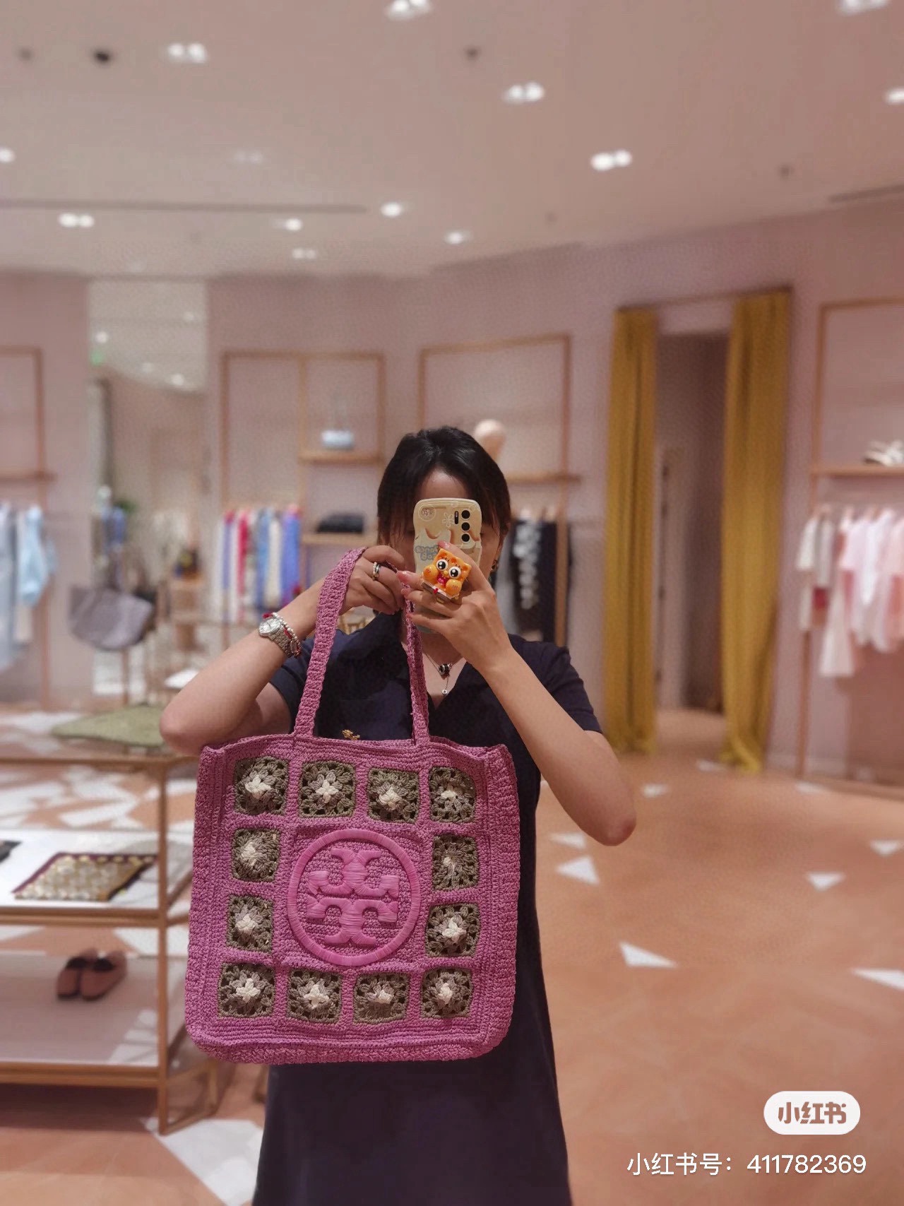 NO:227768,Tony Birch Straw woven bags | A must-have for selection of trendy people. The cabinet sister bought a straw bag 34.5x36 cm hat Straw hat Fisherman's hat Baseball hat, hat, espadrilles, hats19860909托尼伯奇 草編包包|性價比之選潮人必備 櫃姐都入手一個了草包34.5x36厘米帽子草帽渔夫帽棒球帽,帽子,espadrilles,hats,hat