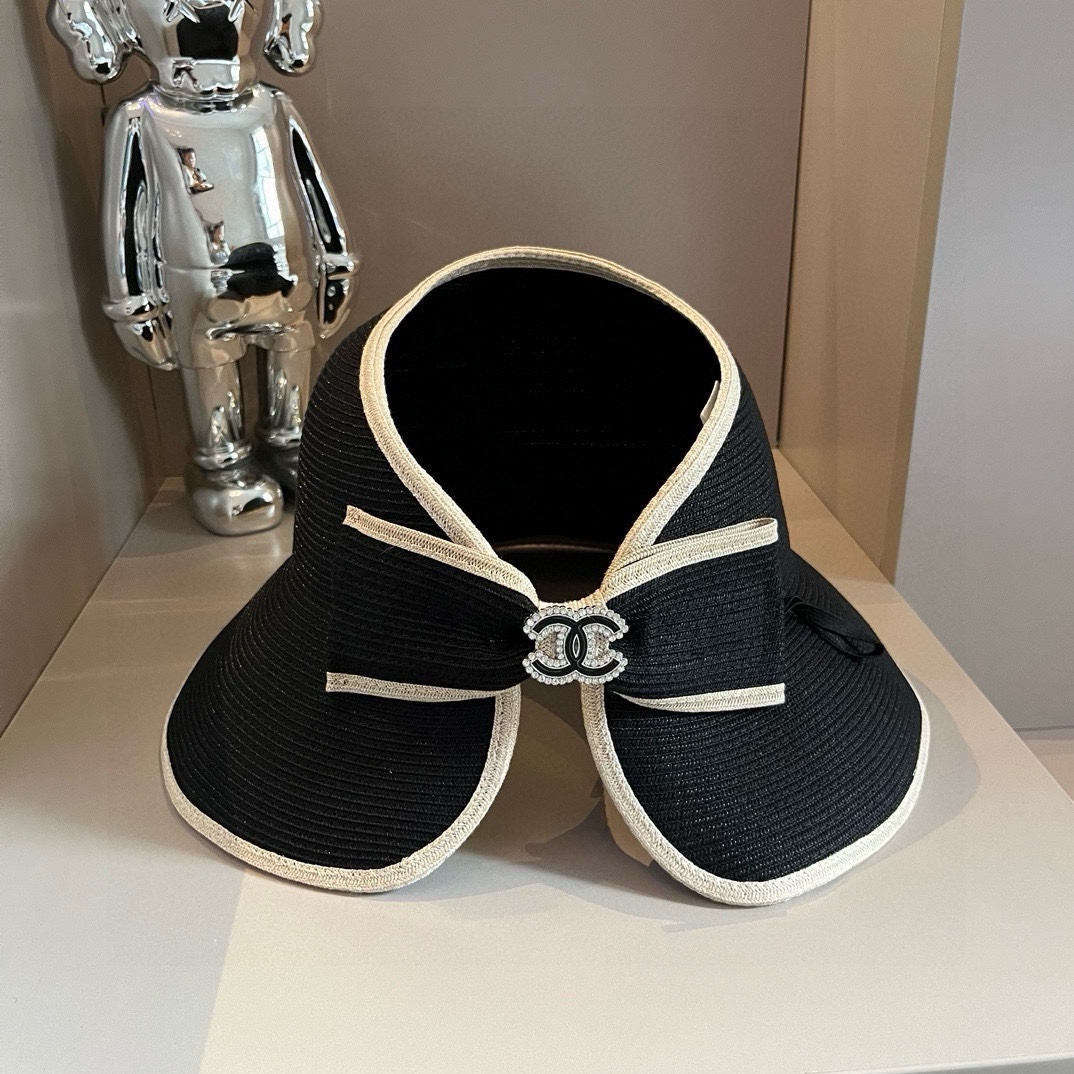 NO:204127,Chanel Chanel sun hat, sun hat, foldable, rear slit bow design, head circumference 57cm hat, fisherman hat baseball hat knit hat, hat, chanel, chanel, espadrilles, hats19860909Chanel香奈儿遮阳草帽,太阳帽,可折叠,后开叉蝴蝶结设计,头围57cm帽子渔夫帽棒球帽针织帽,帽子,chanel,chanel,espadrilles,hats,hat