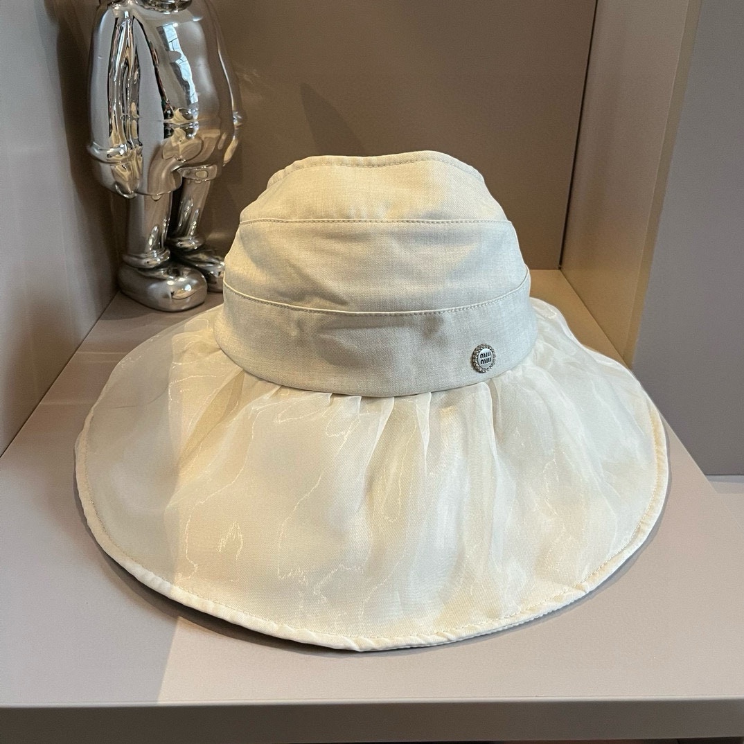 NO:204187,Miumiu Miu new sun hat, celebrity style fresh air top sun hat, high-end custom-made Ougensha, head circumference 57cm hat, fisherman hat baseball hat knit hat, hat, miumiu, espadrilles, hats19860909miumiu缪缪新款遮阳帽,名媛风小清新空顶遮阳帽,高级欧根纱定制,头围57cm帽子渔夫帽棒球帽针织帽,帽子,miumiu,espadrilles,hats,hat