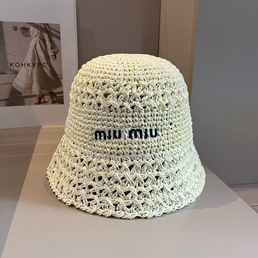 NO:206700,MiU MiU MiU new Rafi straw hat, hand-cropped fisherman hat, foldable, custom-made counter version, finally arrived, head circumference 67cm hat, straw hat, fisherman hat, baseball hat, hat, miumiu, espadrilles, hats19860909MiU MiU缪缪新款拉菲草帽,手工钩织渔夫帽,可折叠,专柜买版定制,终于到货啦,头围67cm帽子草帽渔夫帽棒球帽,帽子,miumiu,espadrilles,hats,hat