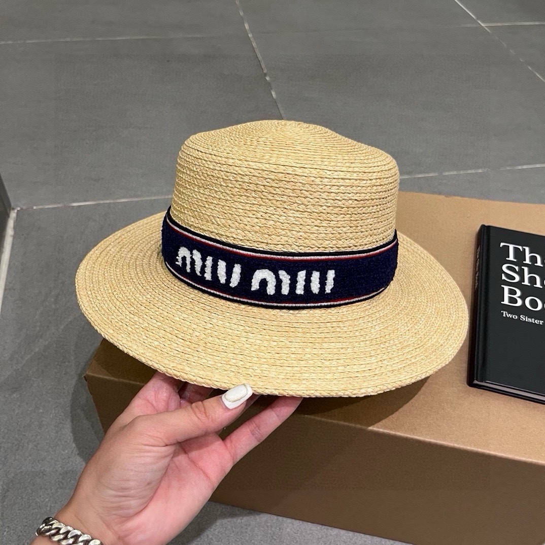 ¥ Sombrero de paja nuevo de Miu Miu, sombrero de copa plana nuevo de 23, sombrero de paja, personalizado uno a uno, tal…