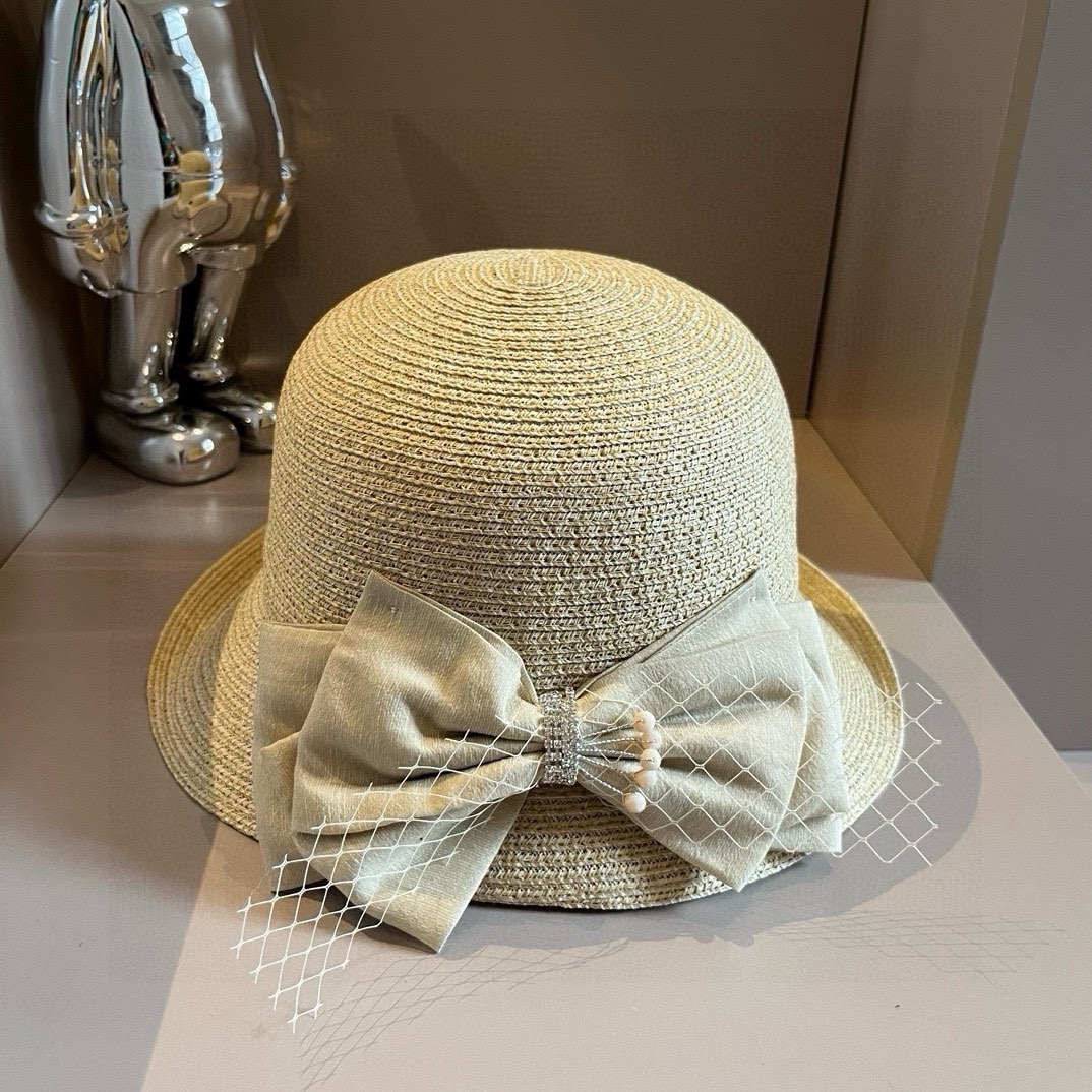 ¥ Nuevo sombrero de paja de miumiu, sombrero de sol con ala enrollada, estilo dama elegante, circunferencia de cabeza 5…